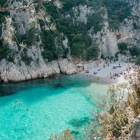 Les Pins De La Apartment *